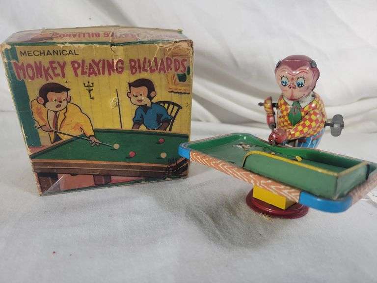 Rosko TPS Monkey Playing Billiards
