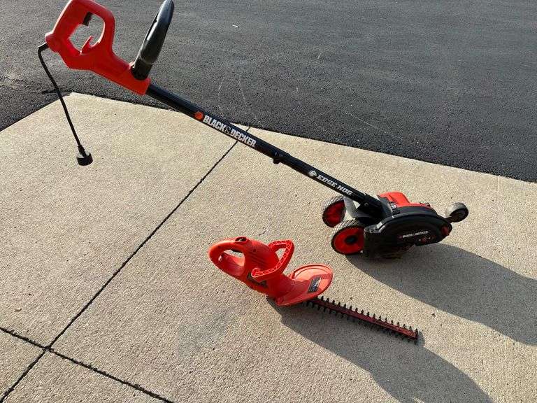 Black& Decker Edger & Hedge Trimmer