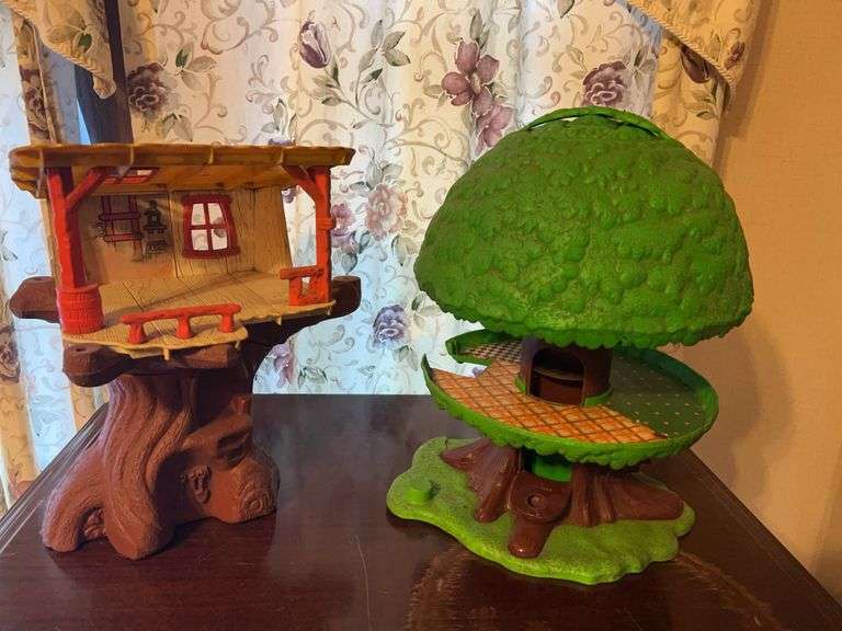 Vintage Weebles Tree Set