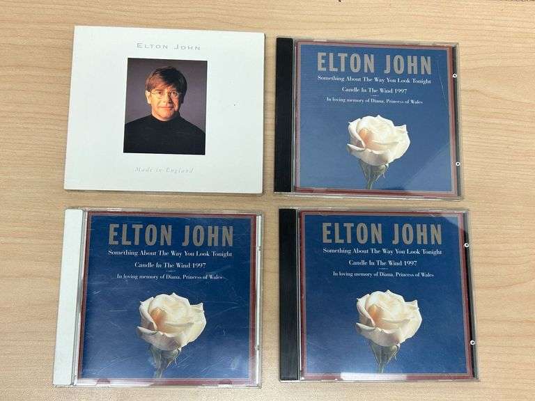 Elton John CD Collection – 4 Titles incl. Candle in the Wind 1997