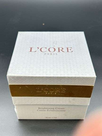 L'Core Paris Brightening Cream