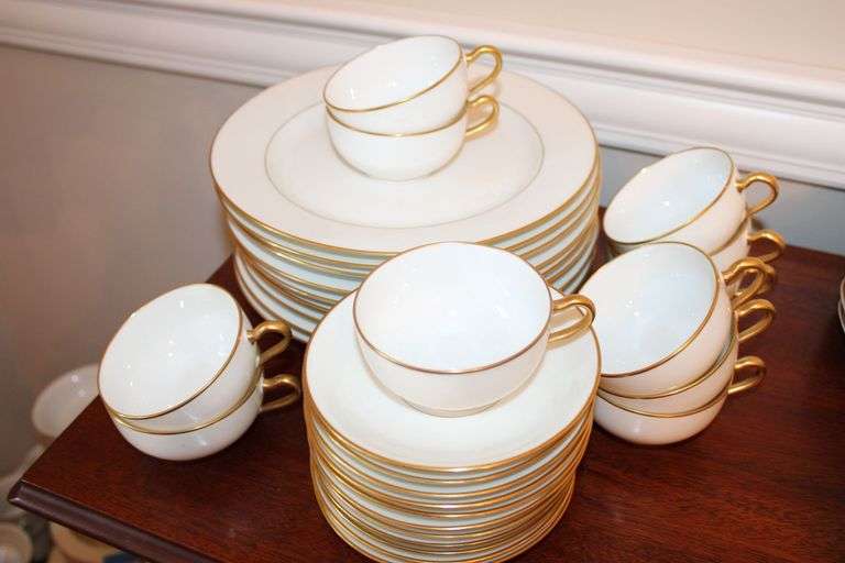 Theodore Havilland Limoges China Set