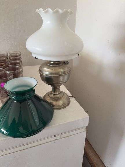 Hurricane Lamp - 2 shades