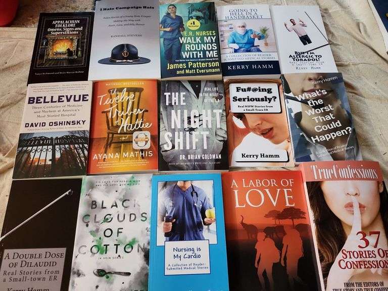 15 Assorted Books/Novels See Photos - Auction Ohio