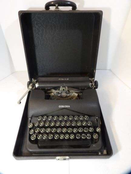 Vintage Corona Typewriter