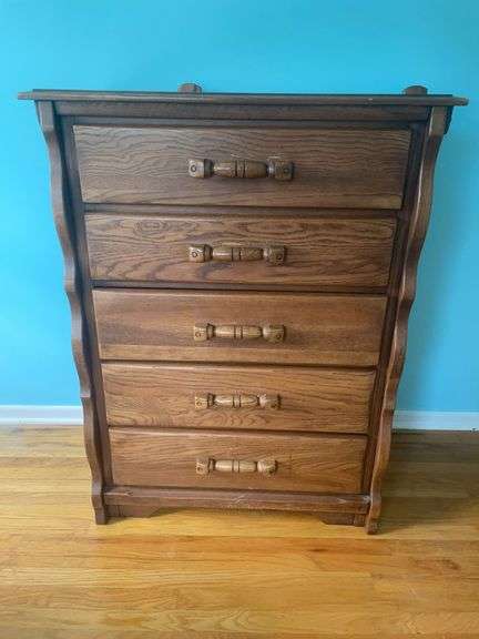 Vintage Chest of Drawers