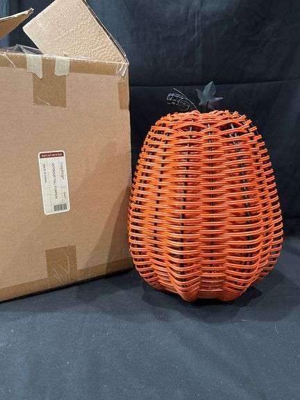 Longaberger Retired Pumpkin Basket WOW