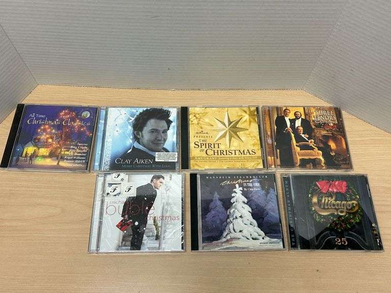Michael Bublé, Chicago, Three Tenors & More Holiday CDs – 7 Titles