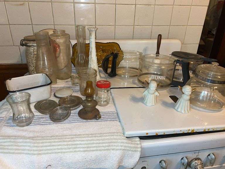 Misc. Glassware & Enamel Pan