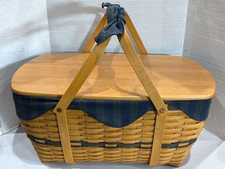 Longaberger Picnic Basket