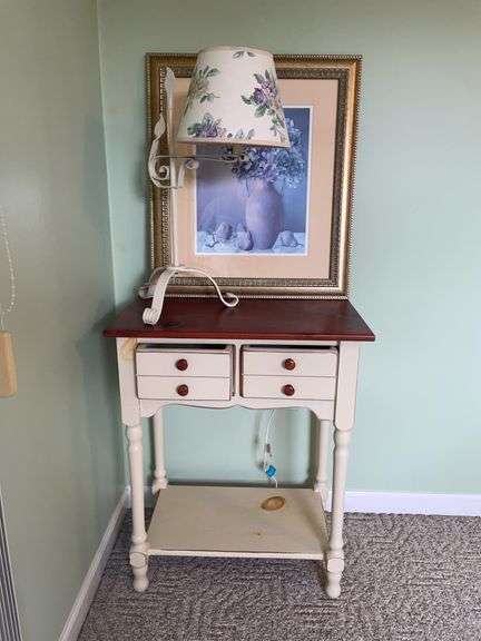 Entry Table & Décor