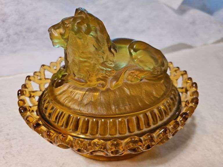 Vintage Imperial Glass #159 Amber "Atterbury" Lion Covered Dish/Candy Box.