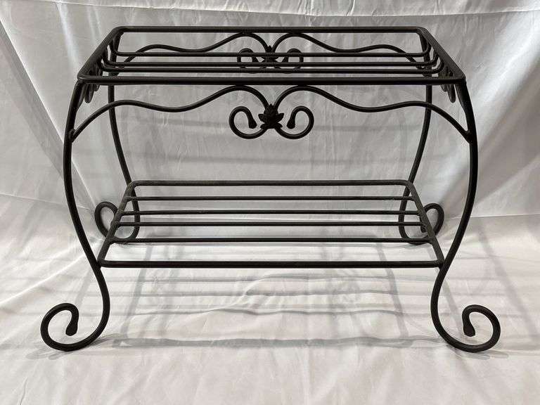 Longaberger Iron Display
