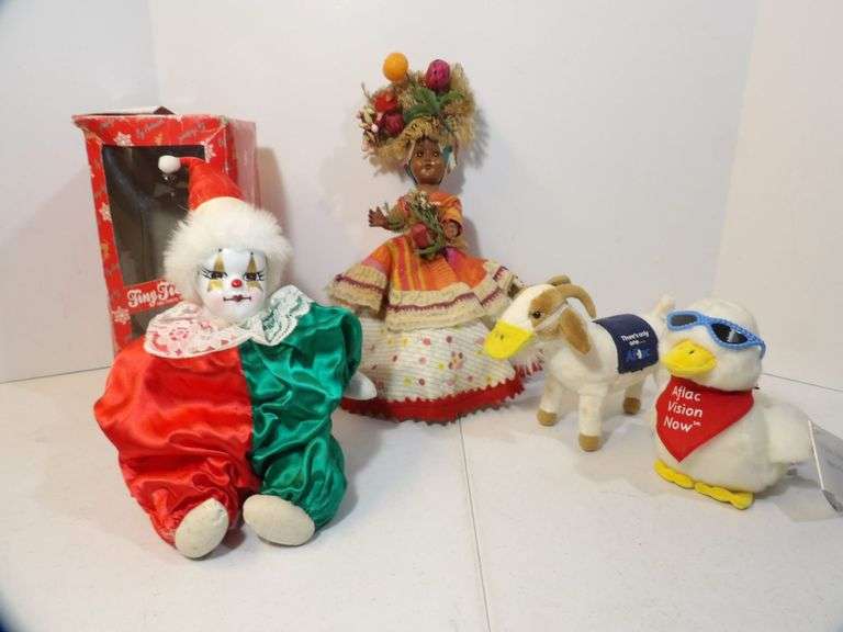 Clowns, Dolls, And Stuffies