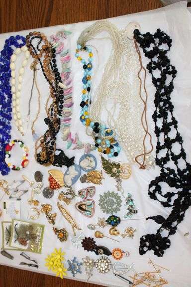 Costume Jewelry Grouping