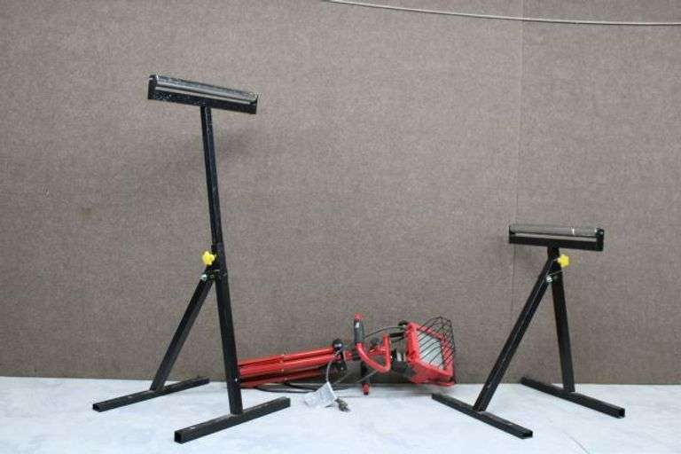 Two Adjustable Roller Stands and Red Cooper Portable Work Light