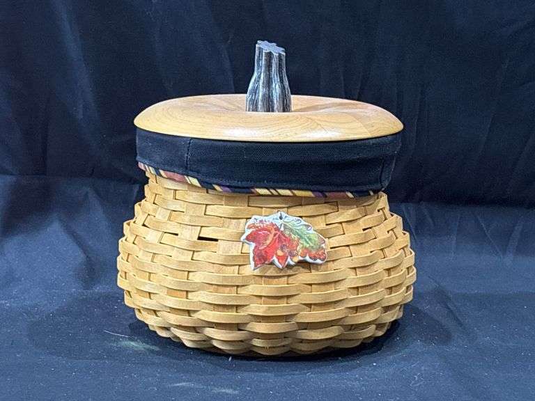 Vintage Longaberger Acorn Basket