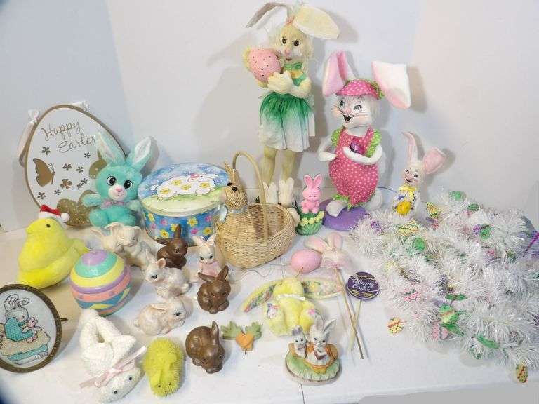 Easter Décor