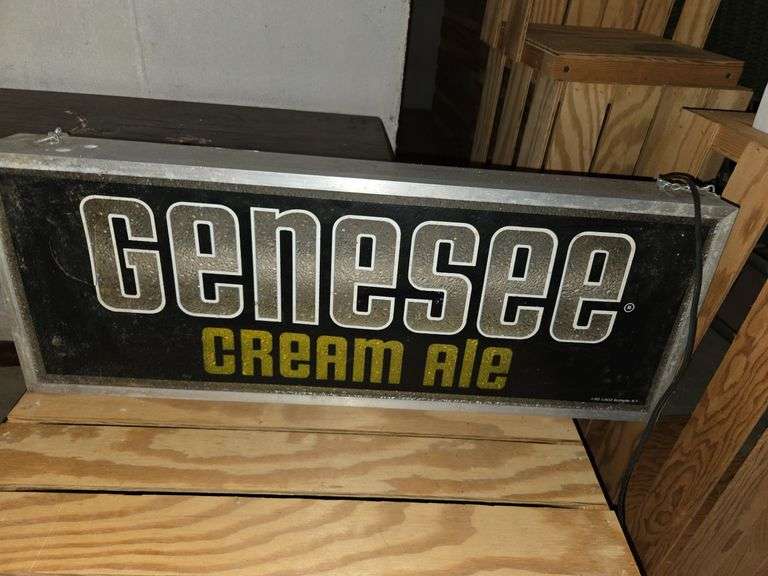 Genesee Light sign