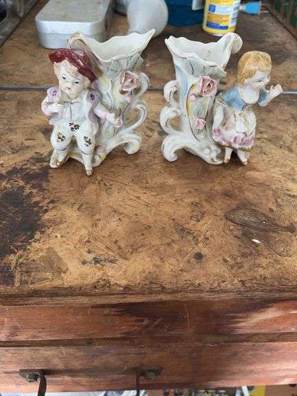 2-4" colonial figures