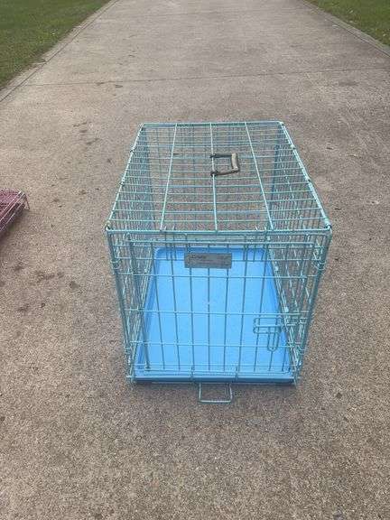 Blue Wire Dog Crate/Kennel