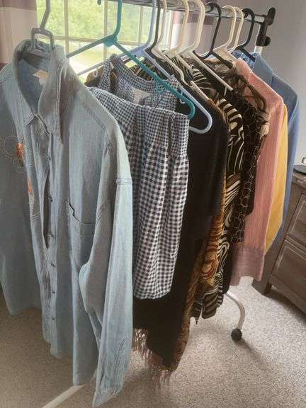 Woman’s 1XL Blouses & a dress