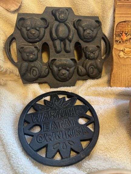 Wooden Bowls & Decor