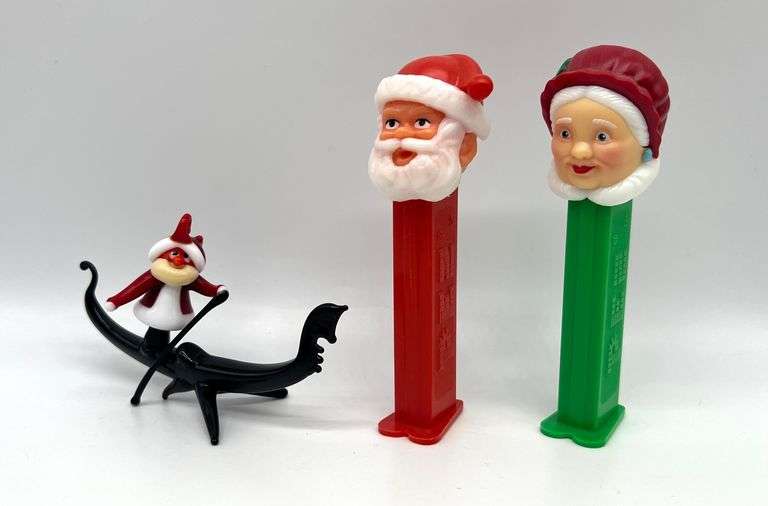 Mr. and Mrs. Clause Pez & Glass Santa Figurine
