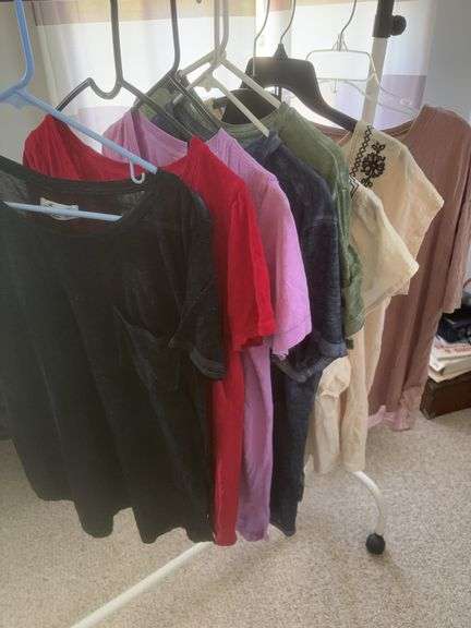 Teen size Med Shirts/Tees