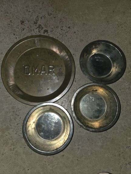 4 pans