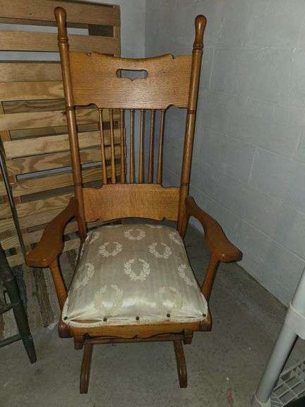Wooden Rocking Chair
