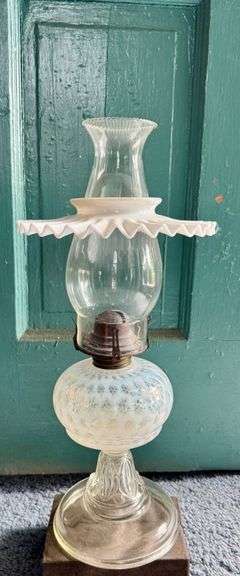 Beautiful Opalescent Coin Dot Glass Oil Lamp with Petticoat