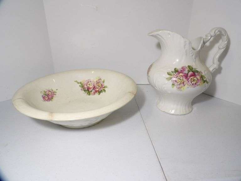 Pitcher And Bowl Set