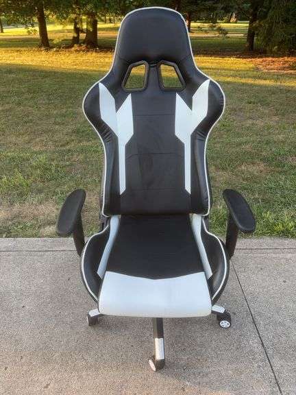 Racing-style Gaming Chair,