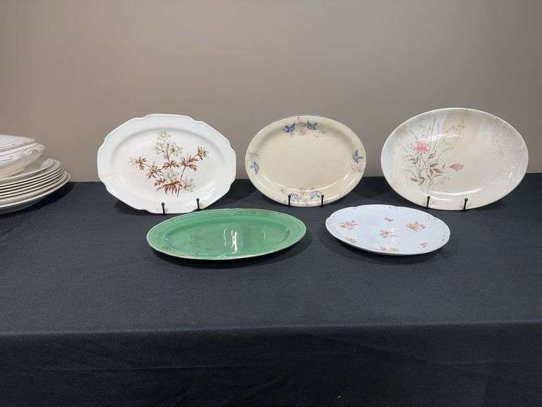 5 Vintage Floral & Decorative Platters – Unmarked