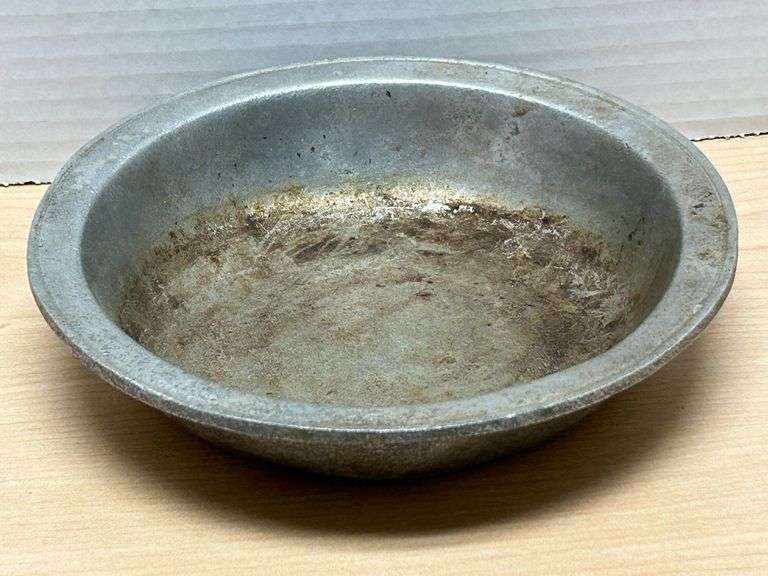 Wilton-Columbia Pewter Pie Plate
