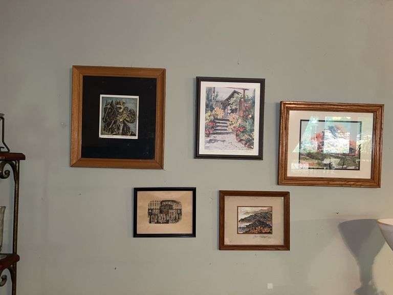 Lot of Wall Art