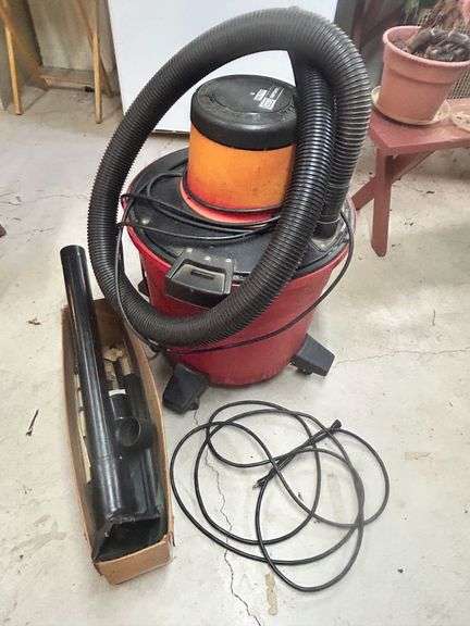 Craftsman Wet & Dry Vac - Auction Ohio