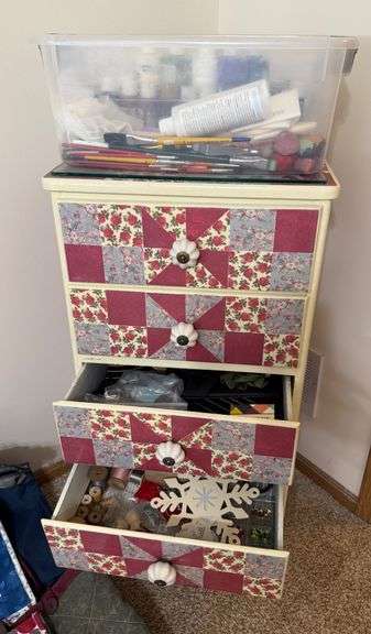 Arts & Craft Supplies