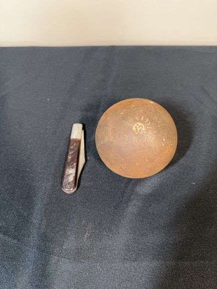 Vintage 12 lb Cast Iron Shot Put & Sabre Barlow Pocket Knife