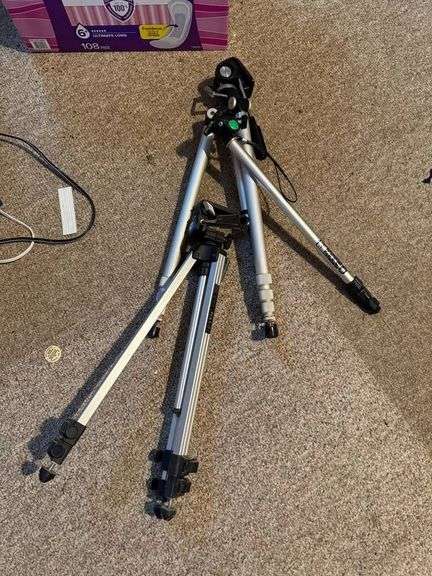 Slik Aluminum Tripod with CPC Components