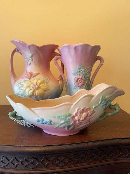 Hull Pottery