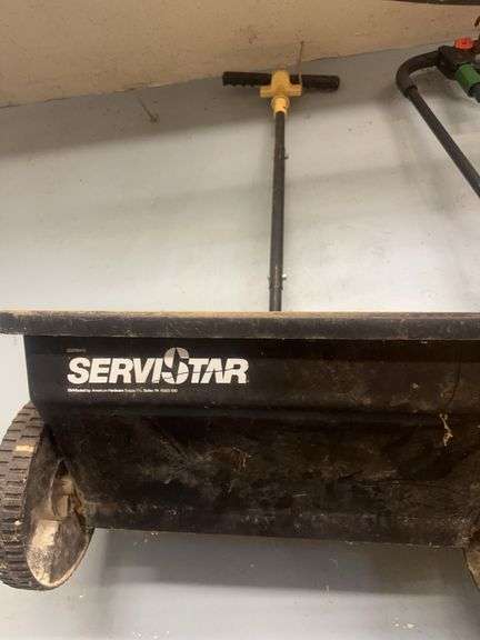 2 Grass Spreaders