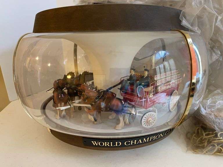 Large Budweiser "Clydesdale Parade" Rotating Hanging Bar Light - Fun Vintage Find!