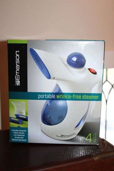 Emerson Portable Wrinkle-Free Steamer, 4-Piece Set