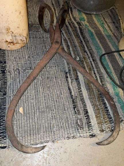 Cast iron clippers