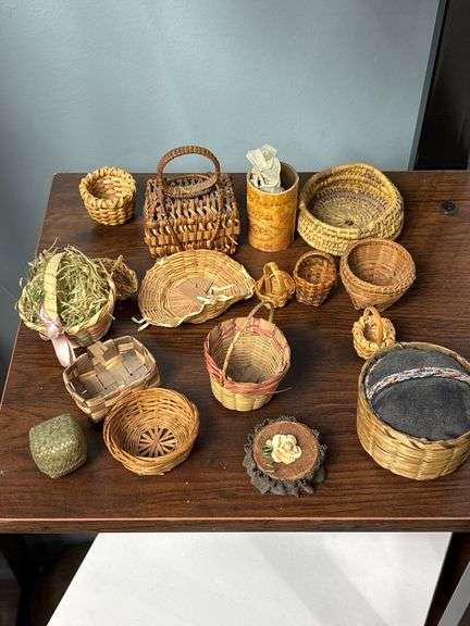 Minature Basket Variety