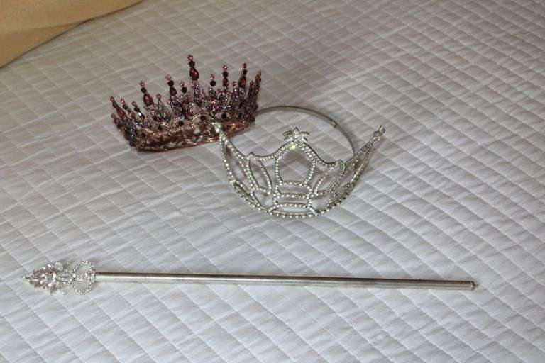 Pageant Tiaras And Scepter