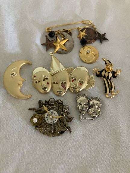 Ladies' Vintage Costume Jewelry Pins