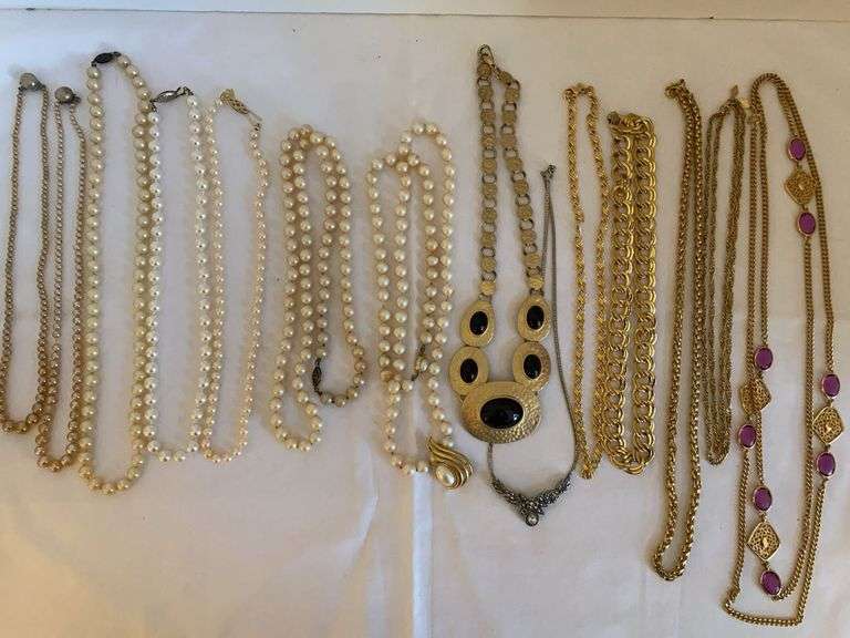 Pearls & Chains, Including 2 Sarah Coventry, Monet, etc.